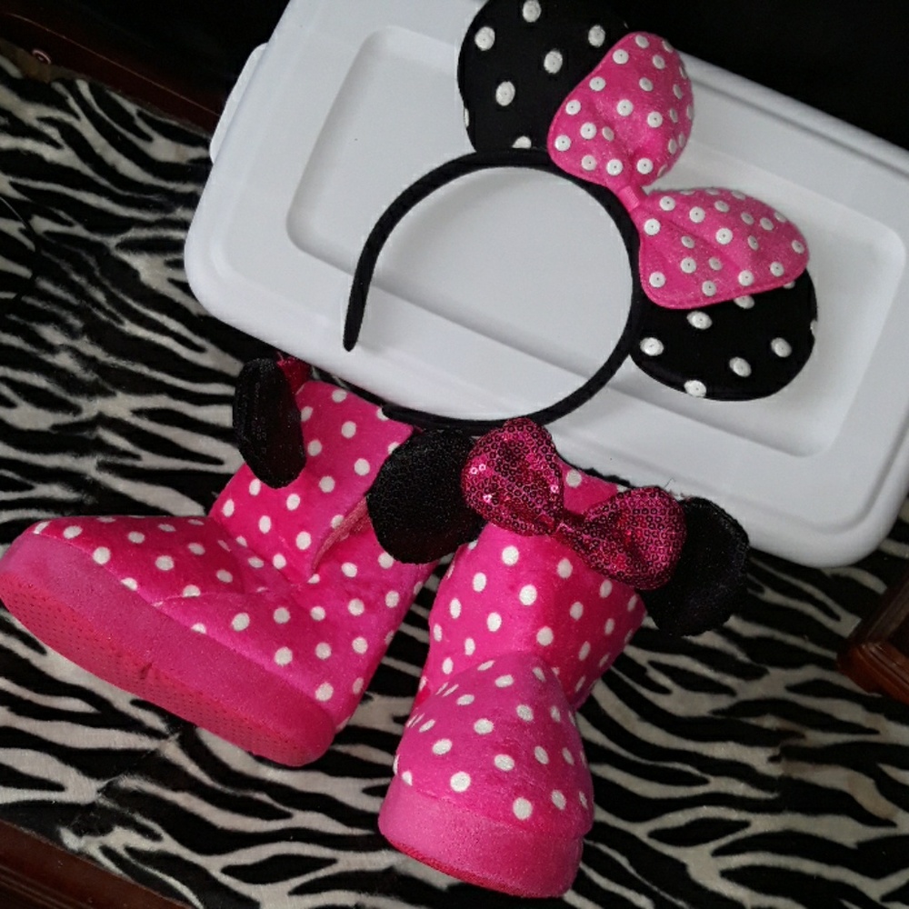 MINNIE MOUSE DISNEY HEADBAND & SLIPPERS
